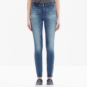 High Riser Crop - Medium/Light Wash - 27